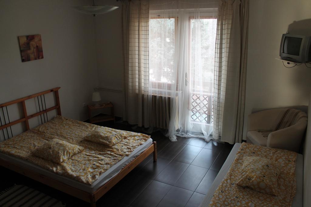 Bestapartman Apartment Balatonboglár Room photo